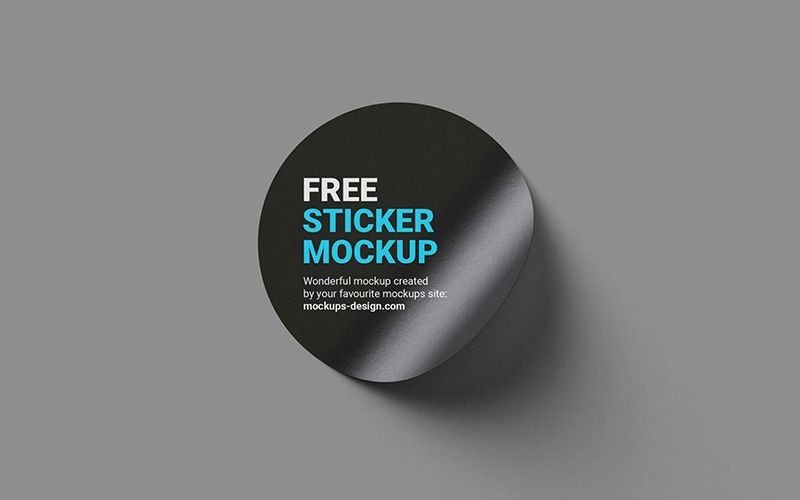 Free round sticker mockup 2