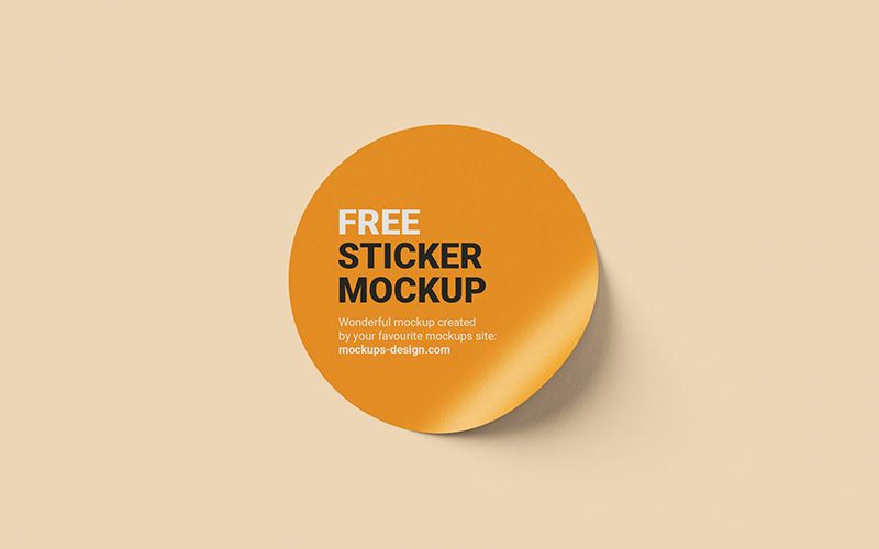 Free round sticker mockup 3