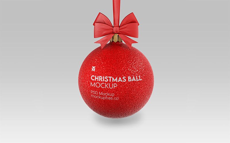 Free Christmas Ball Mockup 2