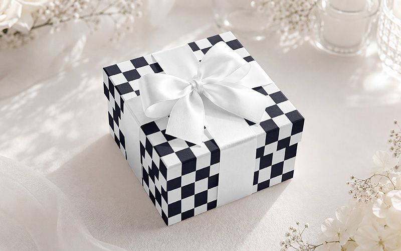 Square Gift Box / Package Mock-Up 2