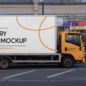small_free-delivery-cargo-truck-mockup