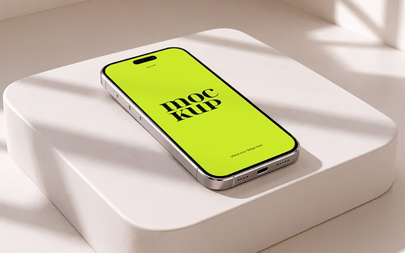 Free iPhone Mockup 2